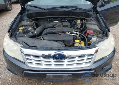 2011 Subaru Forester 2.5X z USA, uszkodzony, nr VIN JF2SHABCXBH770551